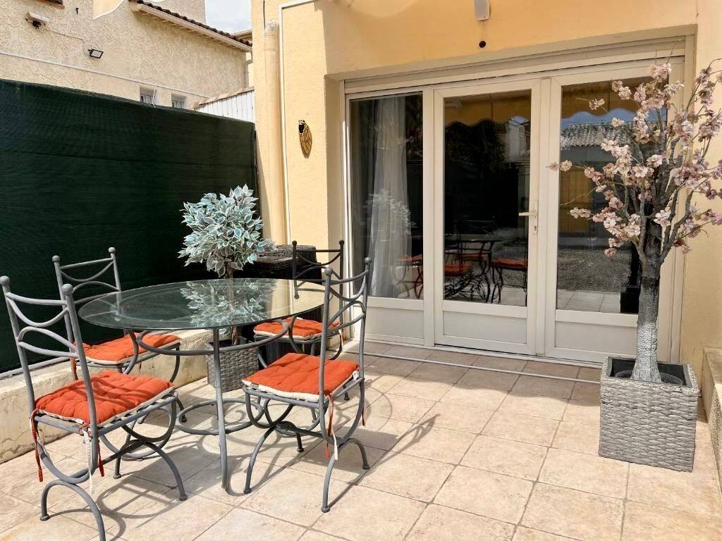 Appartement 1 pièce 30 m² · à Fréjus · 30 m² · 720 €