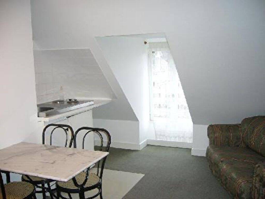 Appartement 1 pièce 17 m² · à Amboise · 17 m² · 410 €