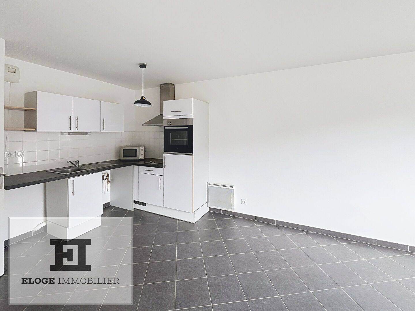 Appartement 2 pièces 51 m² · à Rouen · 51 m² · 590 €