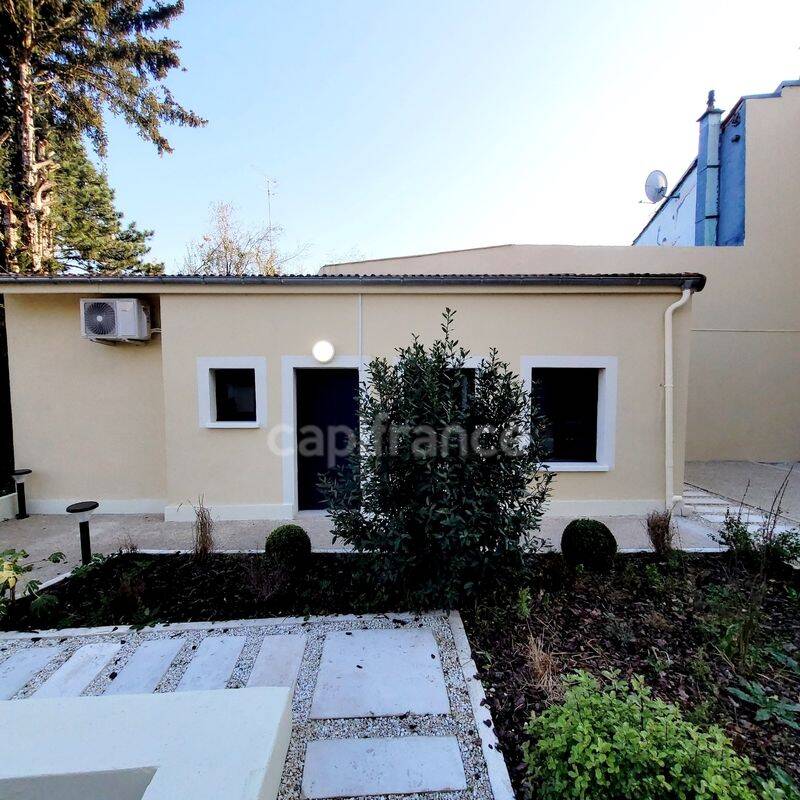 Maison 2 pièces 28 m² · à Châtenay-Malabry · 28 m² · 283 000 €