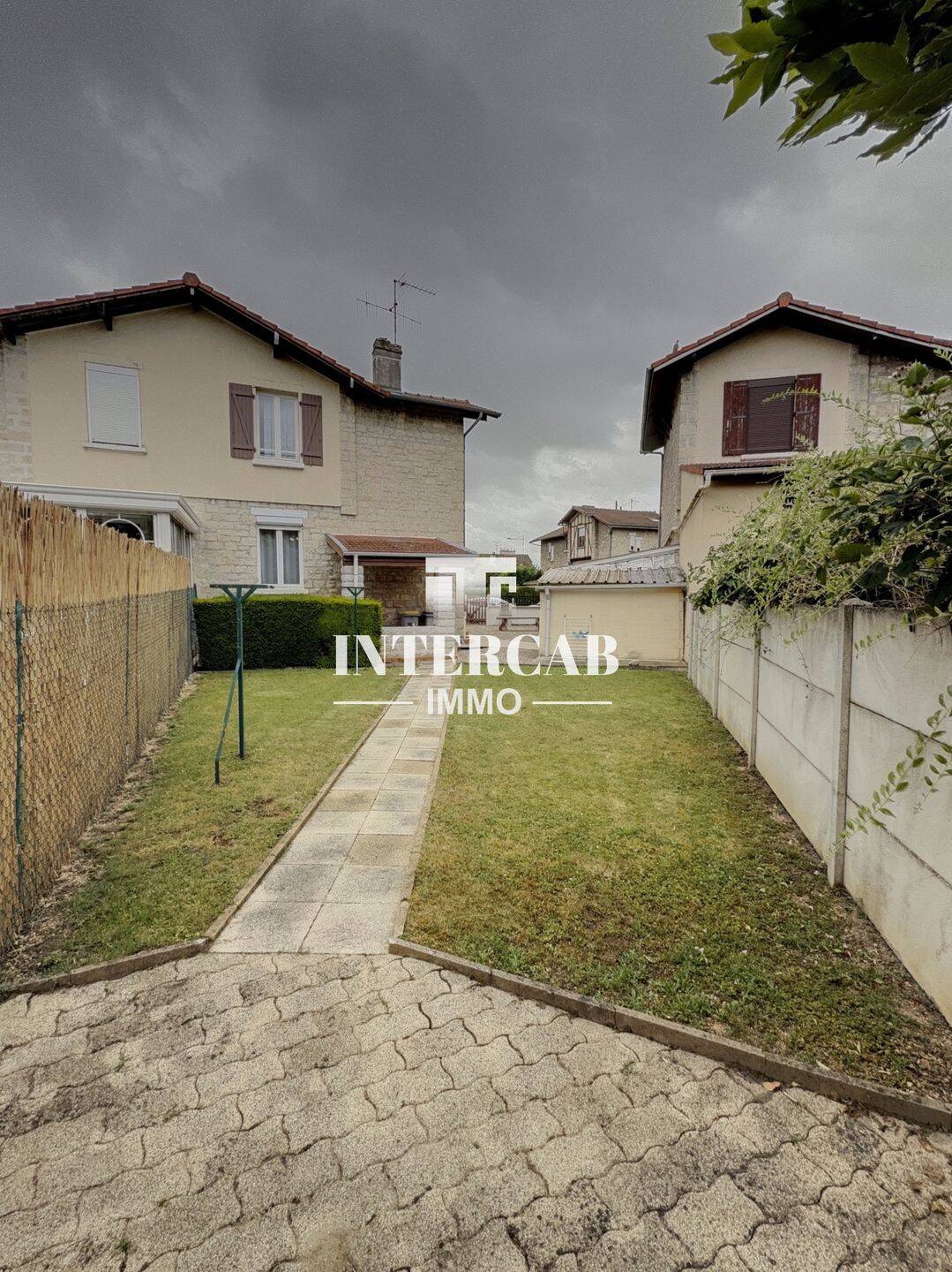 Maison 5 pièces 100 m² · à Reims · 100 m² · 210 000 €