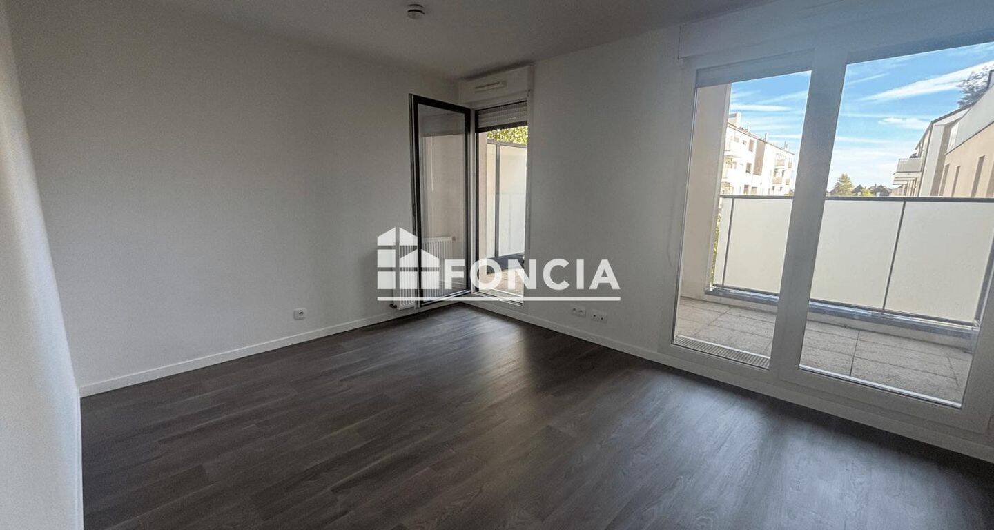 Appartement 1 pièce 25 m² · à Jouy-le-Moutier · 25,1 m² · 569 €/mois