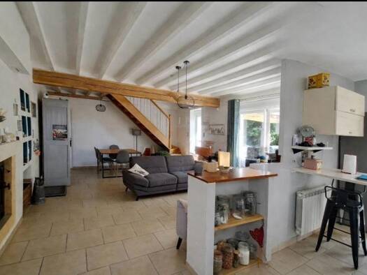 Maison à vendre 243 000 € 5 pièces 4 chambres 133 m² 2 623 m² de terrain Saint-Biez-en-Belin 72220