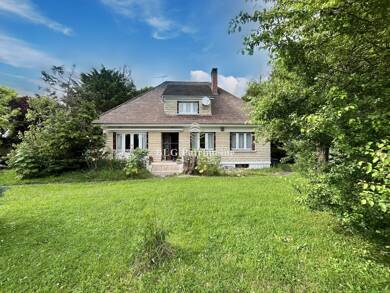 Maison en viager occupé Bouquet 255 200 € 8 pièces 5 chambres 176,3 m² 3 123 m² de terrain Sud Gisors 27140