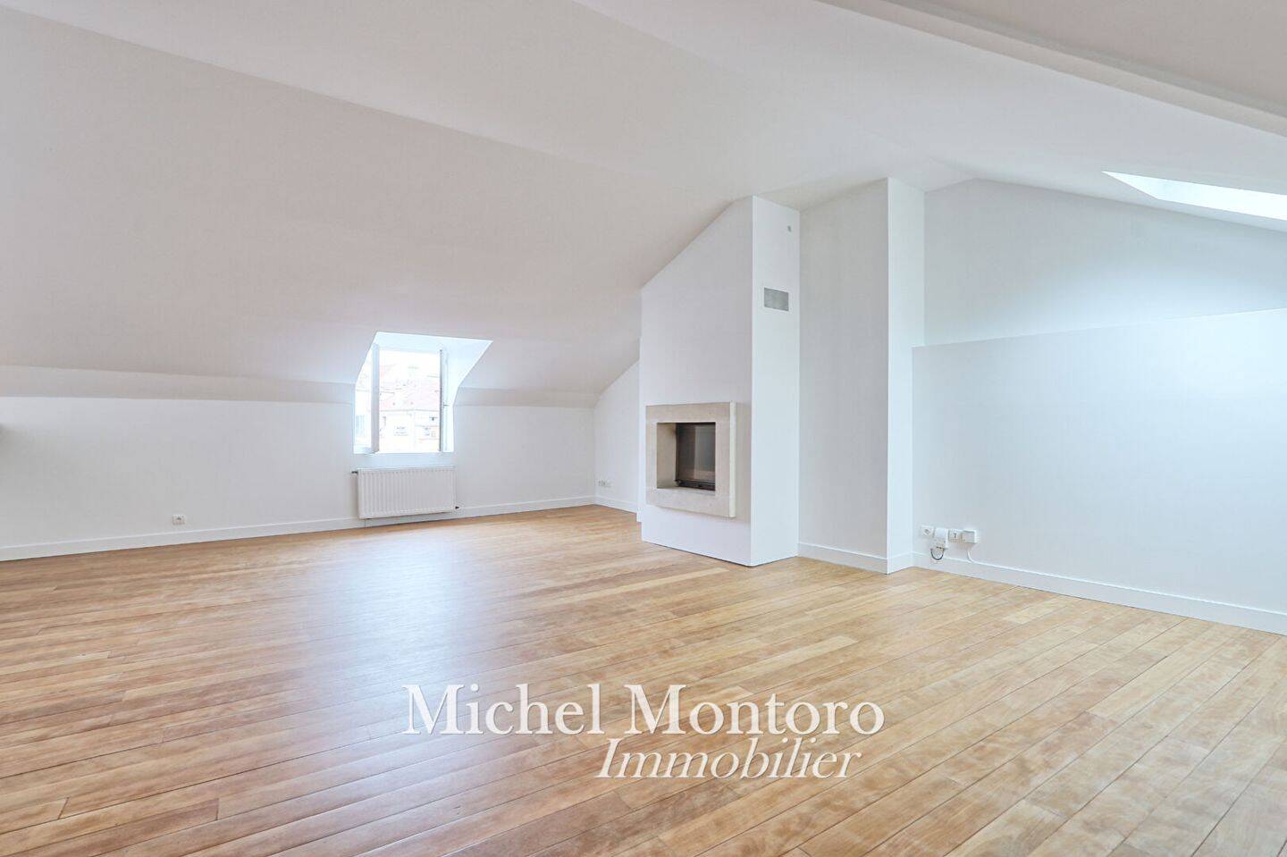 Appartement 5 pièces 84 m² · à Saint-Germain-en-Laye · 84 m² · 2 300 €