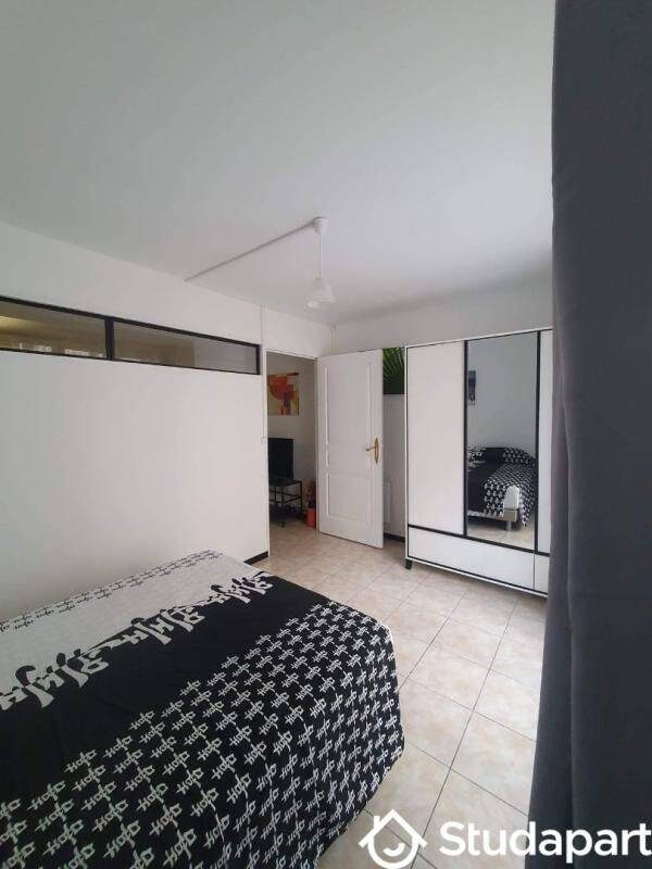 1 pièce 10 m² · à Marseille 3ème Arrondissement · 10 m² · 490 €/mois