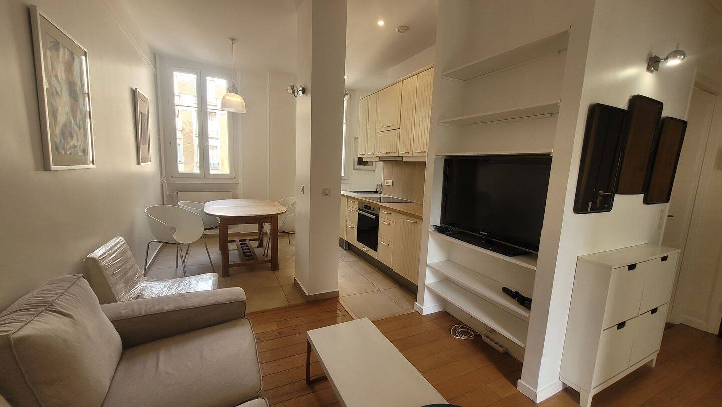 Appartement 3 pièces 58 m² · à Paris 16ème Arrondissement · 58 m² · 2 151 €