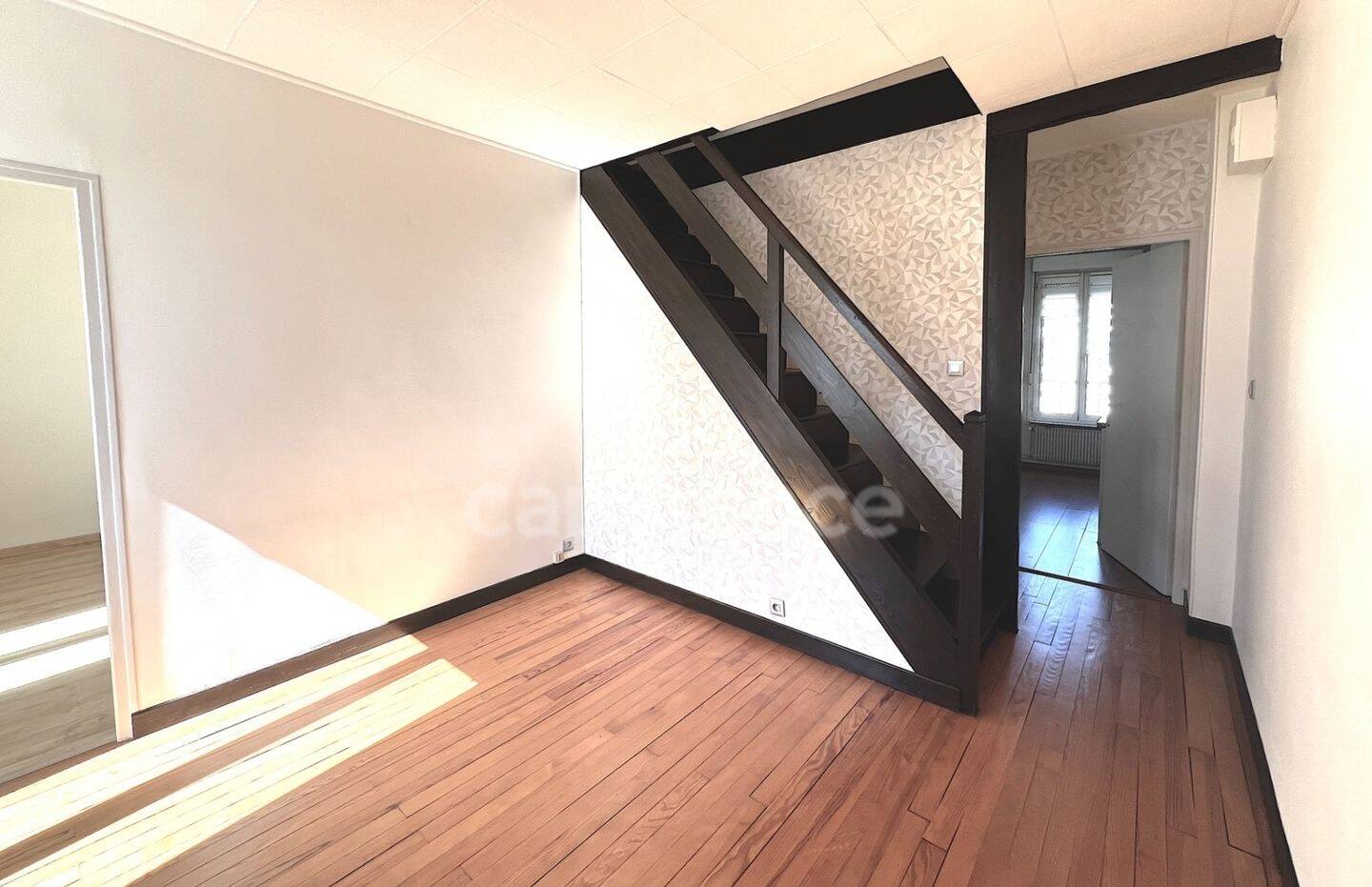 Appartement 4 pièces 98 m² · à Reims · 98 m² · 216 000 €