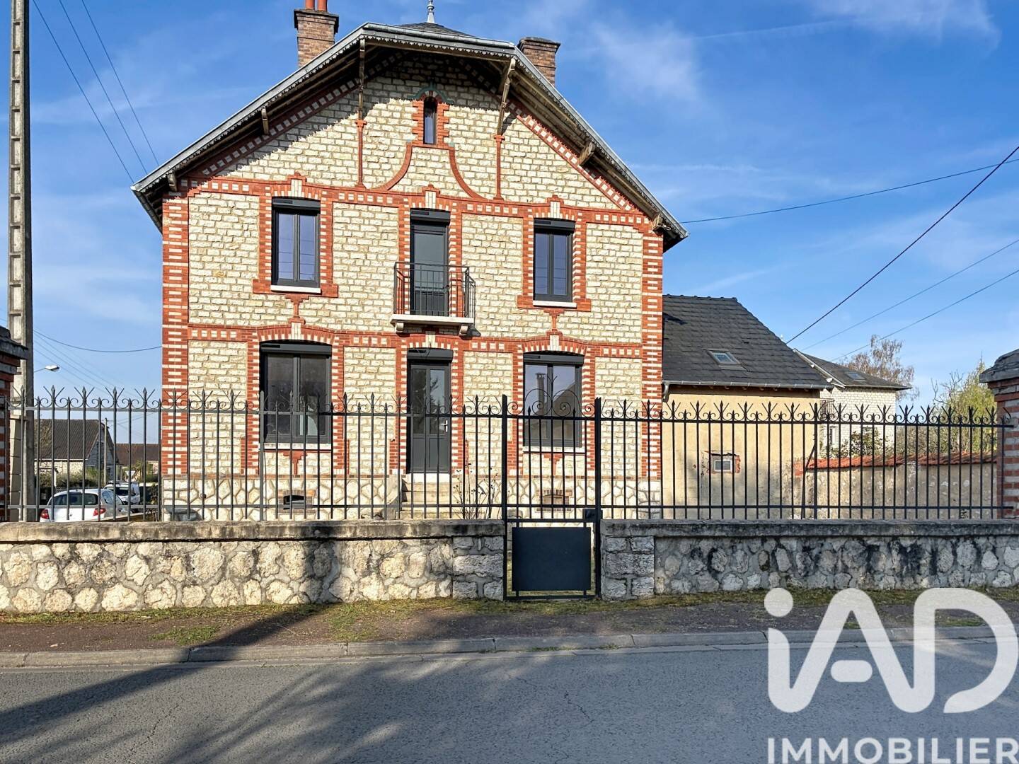 Maison 6 pièces 146 m² · à Dordives · 146 m² · 280 000 €