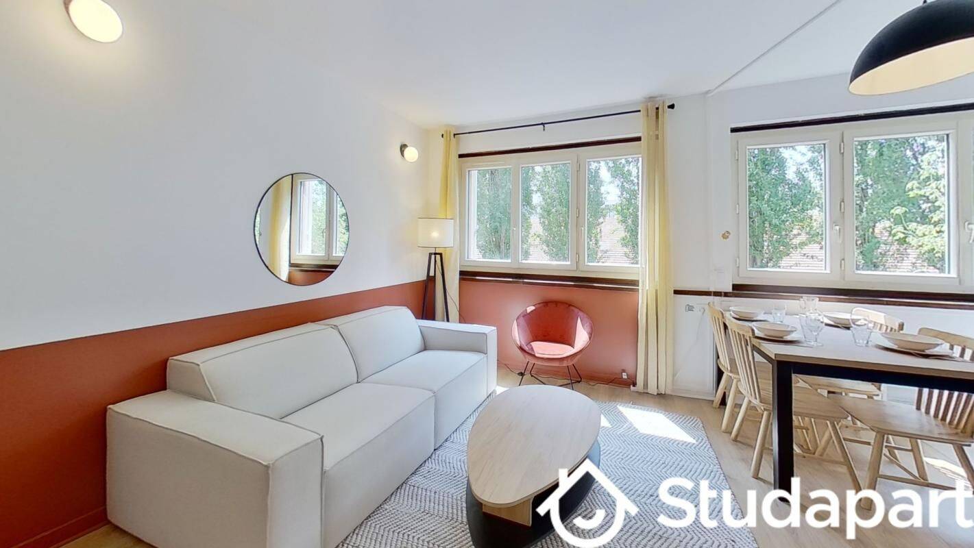 1 pièce 10 m² · à Clichy · 10 m² · 899 €