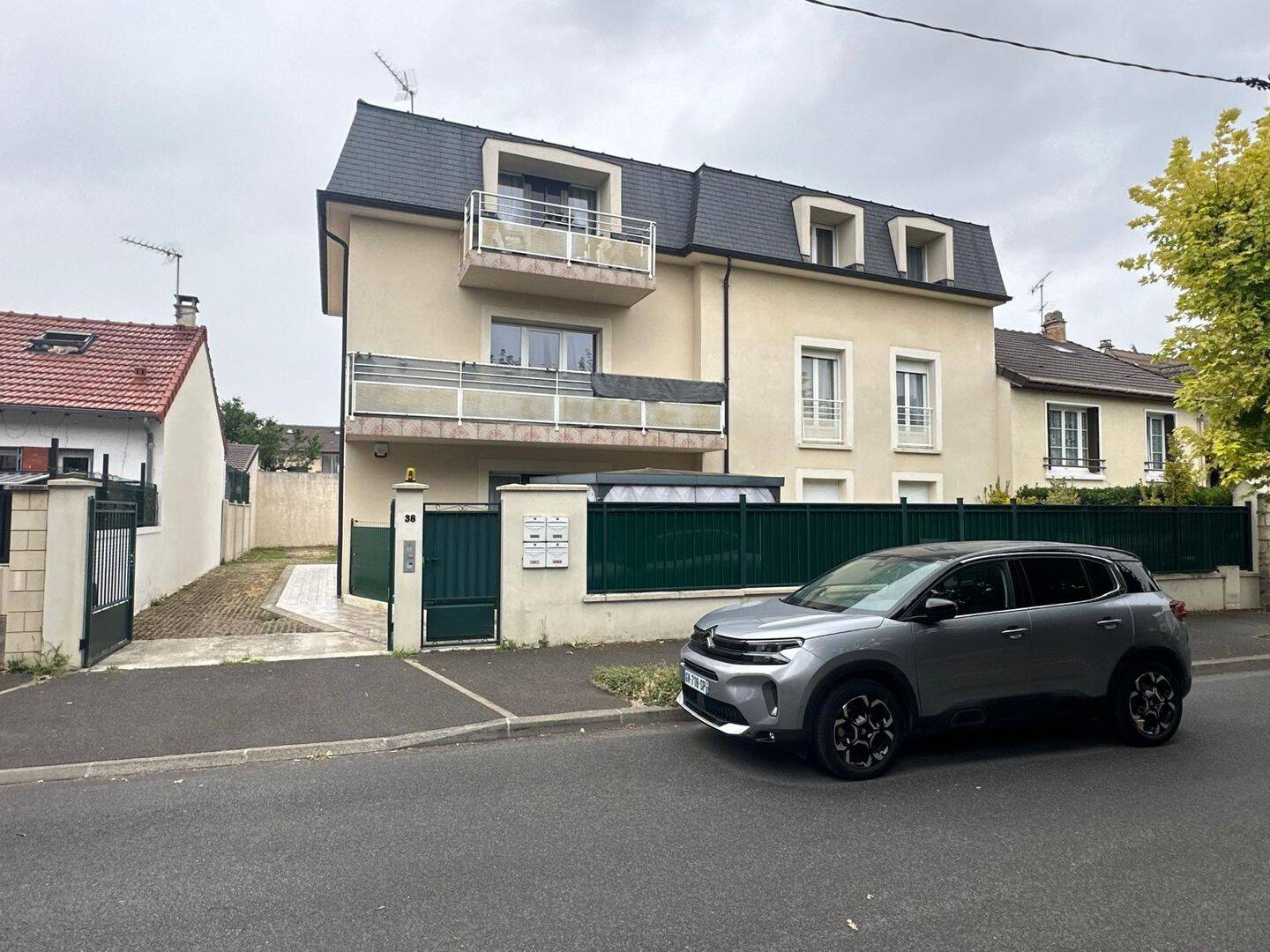 Appartement 4 pièces 75 m² · à Le Blanc-Mesnil · 75 m² · 279 000 €
