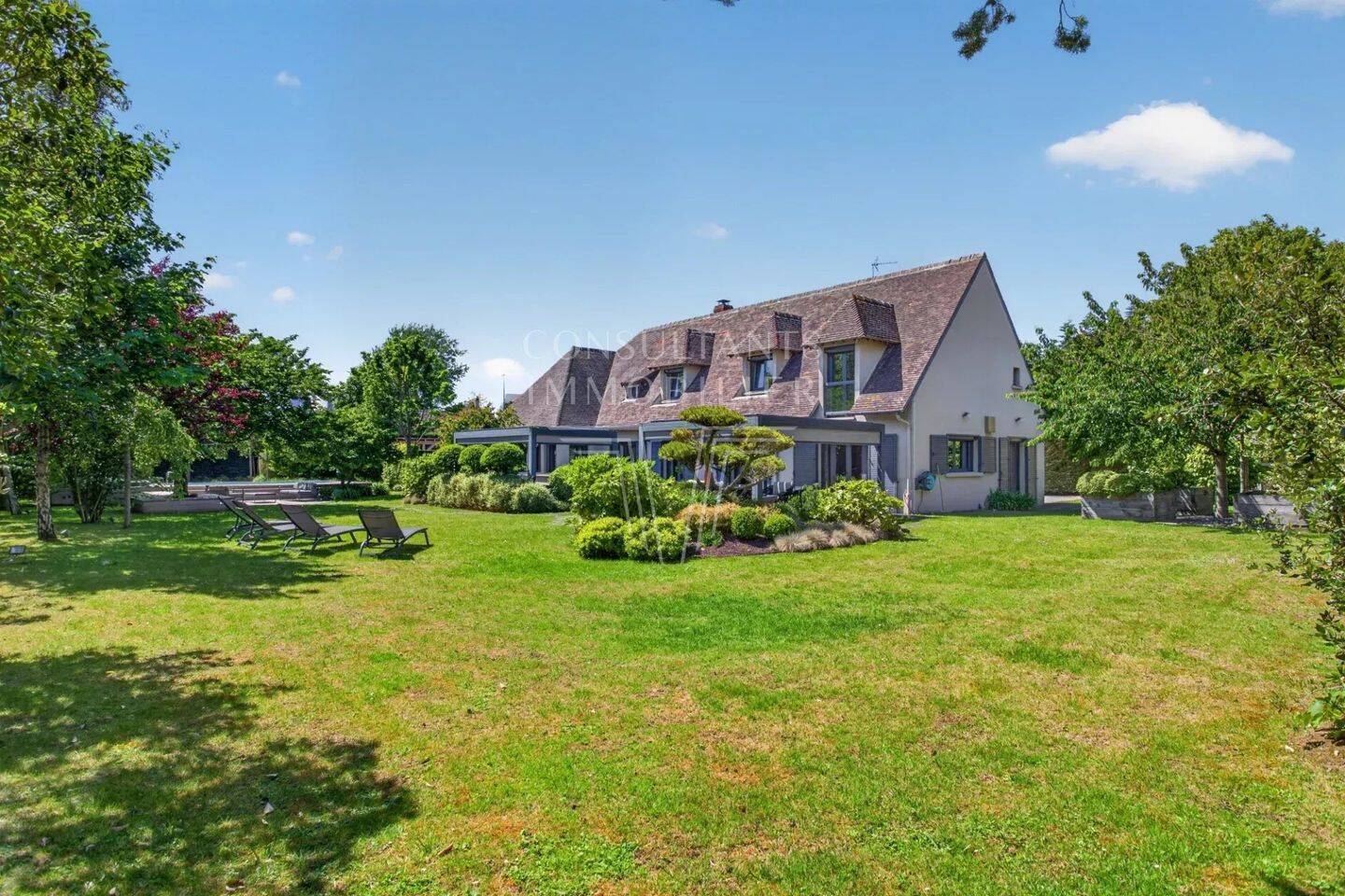 Maison 9 pièces 285 m² · à Deauville · 285 m² · 3 150 000 €