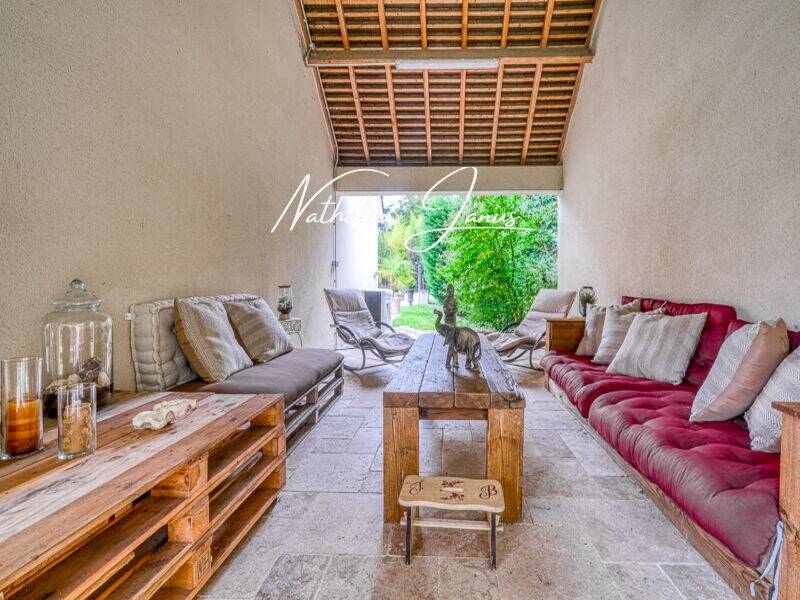 Maison 10 pièces 307 m² · à Cély · 307 m² · 1 290 000 €