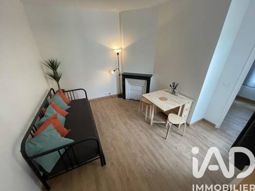 Appartement à vendre 202 000 € 2 pièces 1 chambre 26 m² Étage 2/2 Gabriel Péri-Estienne d'Orves Colombes 92700
