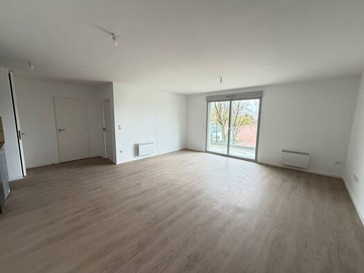 Appartement à louer 720 € 2 pièces 1 chambre 50 m² Étage 2/4 Croix Rouge-Haut de Murigny Reims 51100