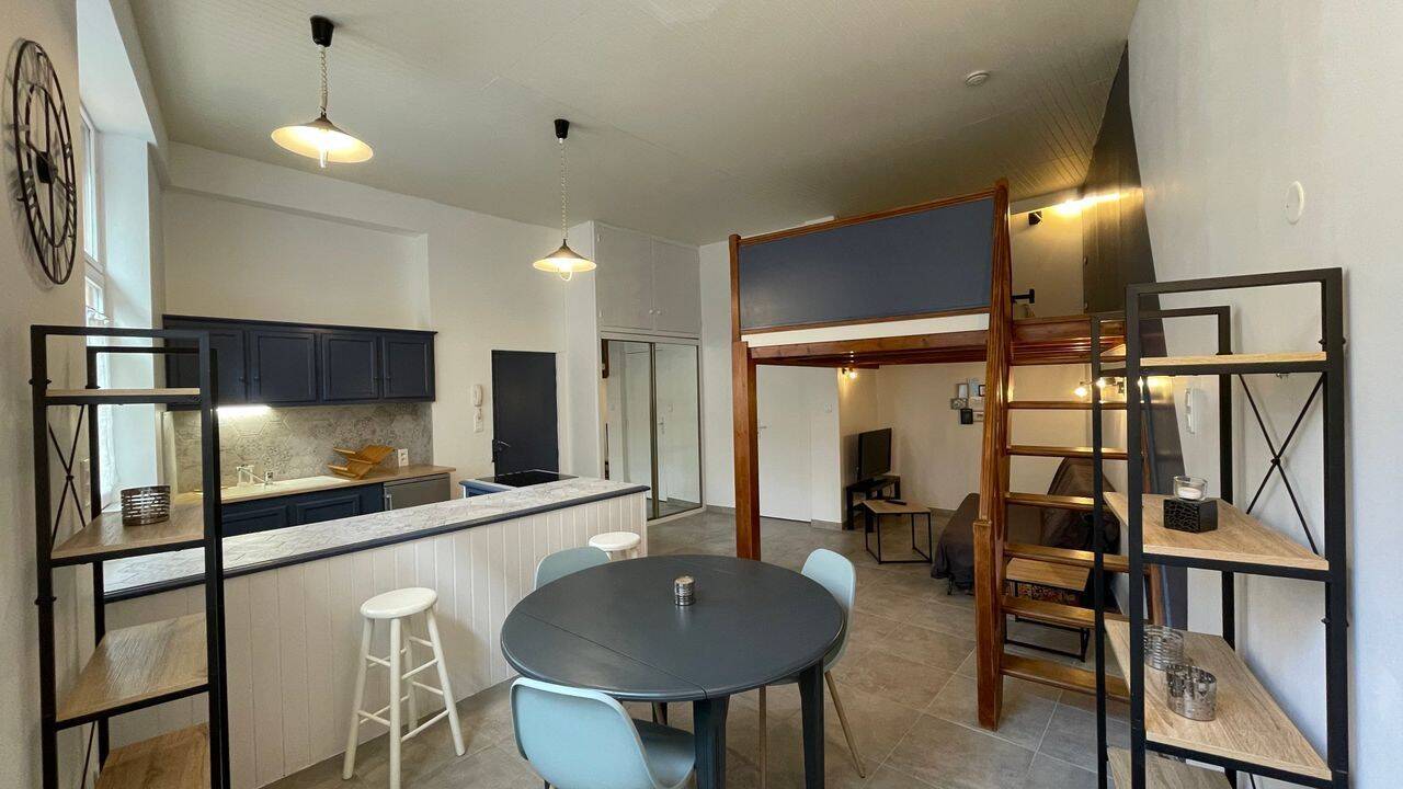 Appartement 1 pièce 33 m² · à Saint-Étienne · 33 m² · 450 €/mois