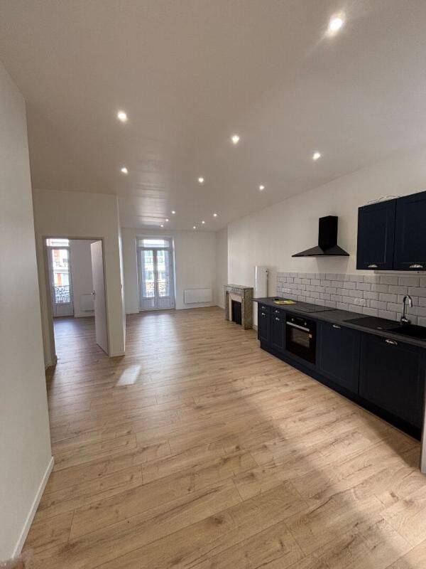 Appartement 2 pièces 48 m² · à Montceau-les-Mines · 48 m² · 550 €/mois
