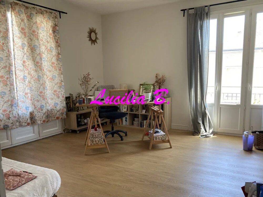 Appartement 2 pièces 71 m² · à Tours · 71,3 m² · 720 €