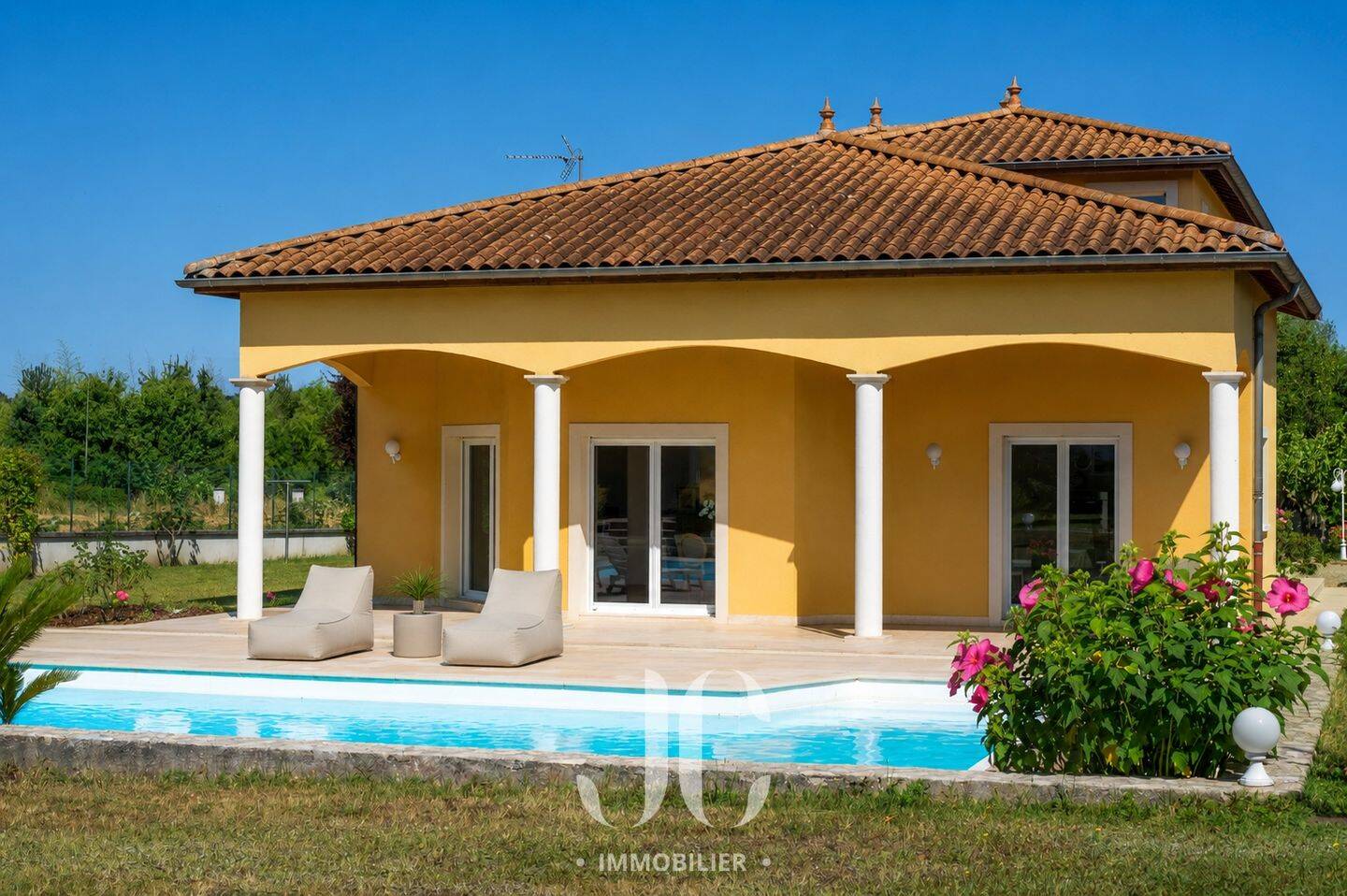 Maison 5 pièces 191 m² · à Chaponnay · 191 m² · 990 000 €