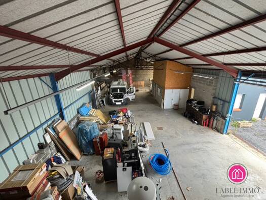 Entrepôt à louer 2 120 € 400 m² d'espace de stockage Beauvois-en-Cambrésis 59157