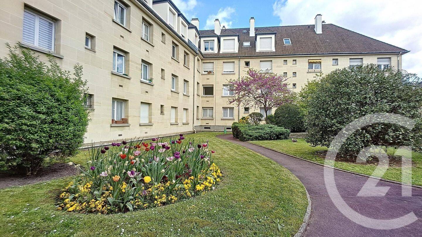 Appartement 5 pièces 110 m² · à Deuil-la-Barre · 109,6 m² · 347 000 €