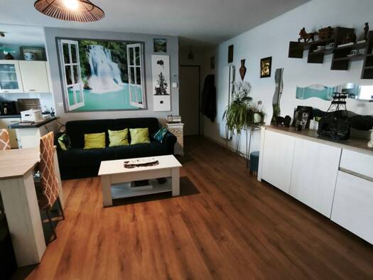 Appartement à vendre 84 000 € 2 pièces 1 chambre 50 m² RDC/1 Ouest Divion 62460