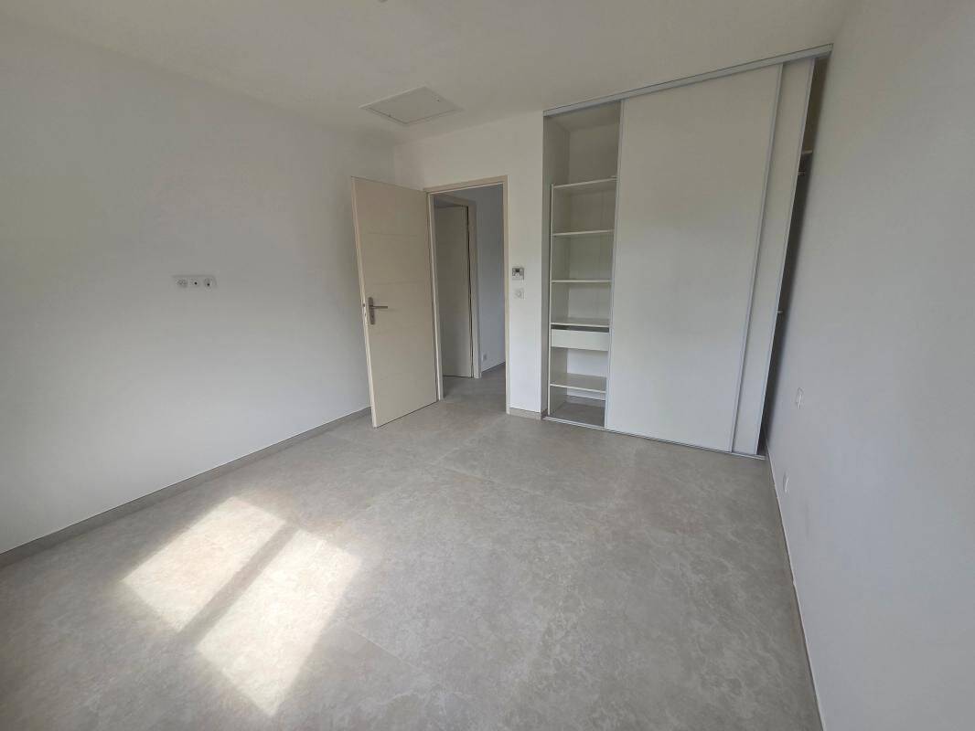 MAISON CHEMIN DE CREMAT — 14