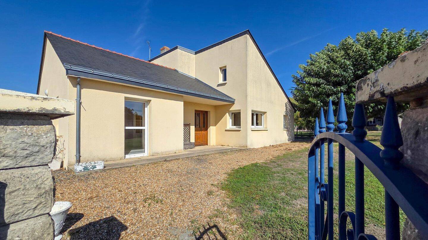 Maison 4 pièces 103 m² · à Longué-Jumelles · 103 m² · 199 000 €
