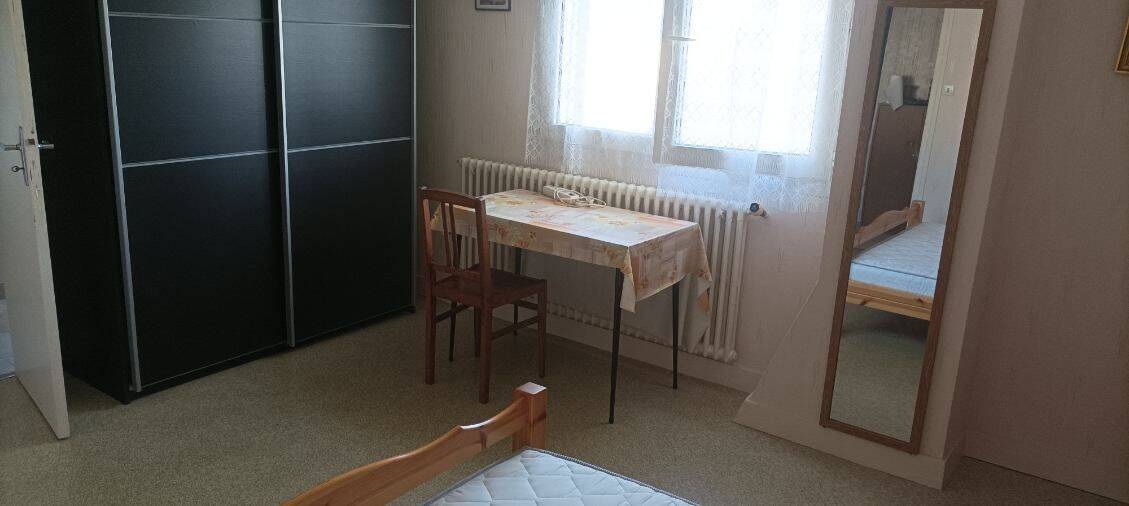 Appartement 1 pièce 18 m² · à Saint-Avé · 18 m² · 350 €