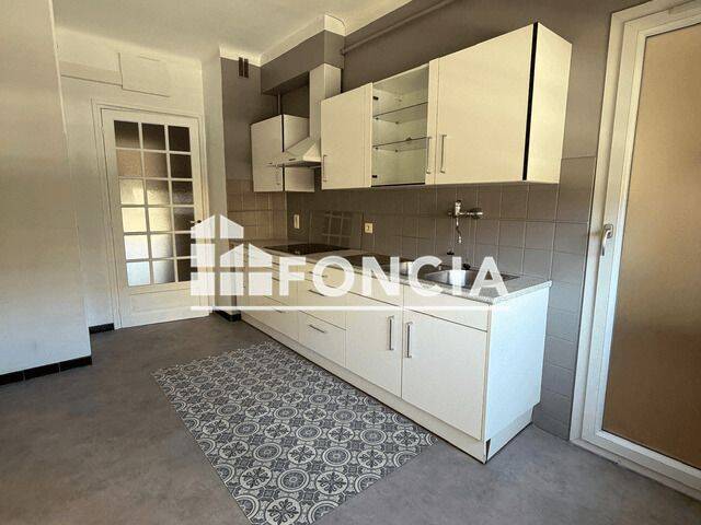 Appartement 3 pièces 70 m² · à Aix-en-Provence · 70 m² · 1 690 €