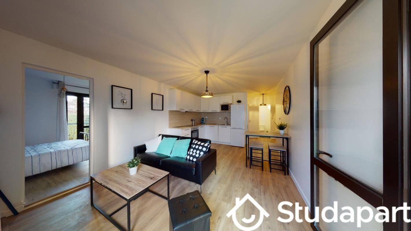 1 pièce 14 m² · à Toulouse · 14 m² · 450 €