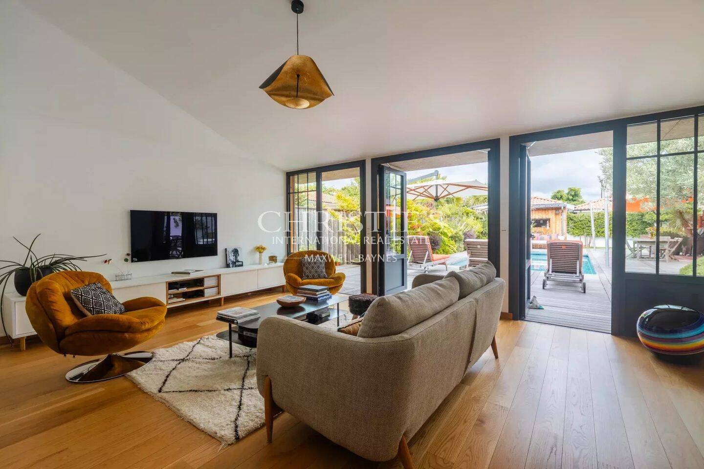 Maison 6 pièces 186 m² · à Bruges · 186 m² · 896 000 €