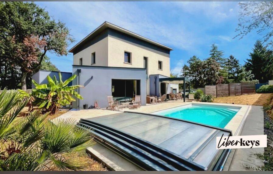 Maison 8 pièces 300 m² · à Ballan-Miré · 300 m² · 789 000 €