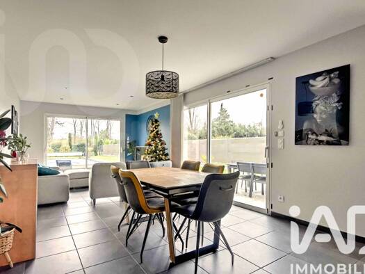 Maison à vendre 386 000 € 5 pièces 4 chambres 118 m² 1 144 m² de terrain Izon 33450