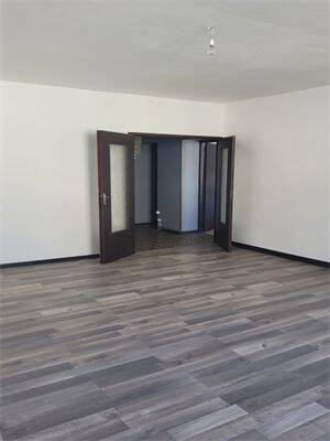 Appartement 5 pièces 90 m² · à Saint-Nicolas-de-Port · 89,7 m² · 615 €/mois