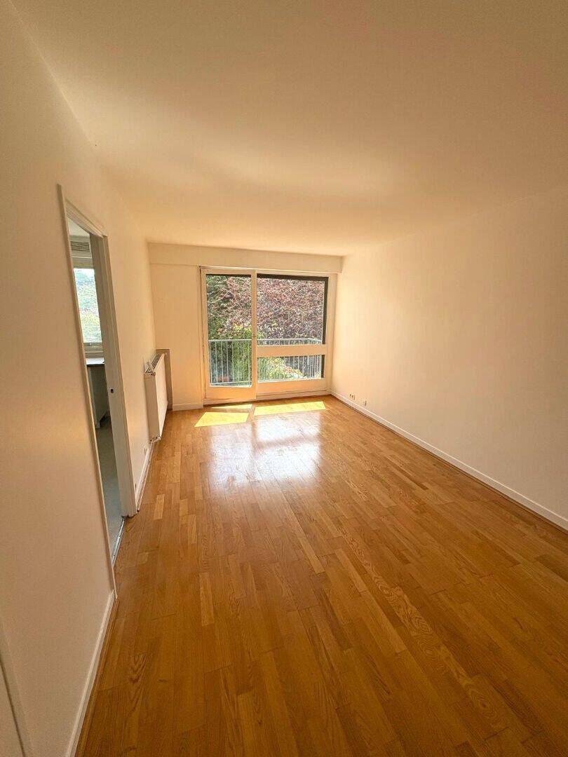 Appartement 1 pièce 28 m² · à Clichy · 28 m² · 940 €