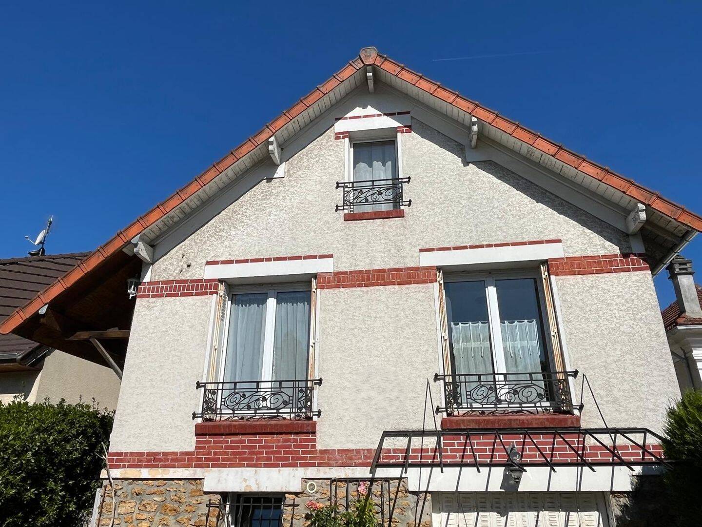 Maison 4 pièces 102 m² · à Brou-sur-Chantereine · 102 m² · 330 000 €