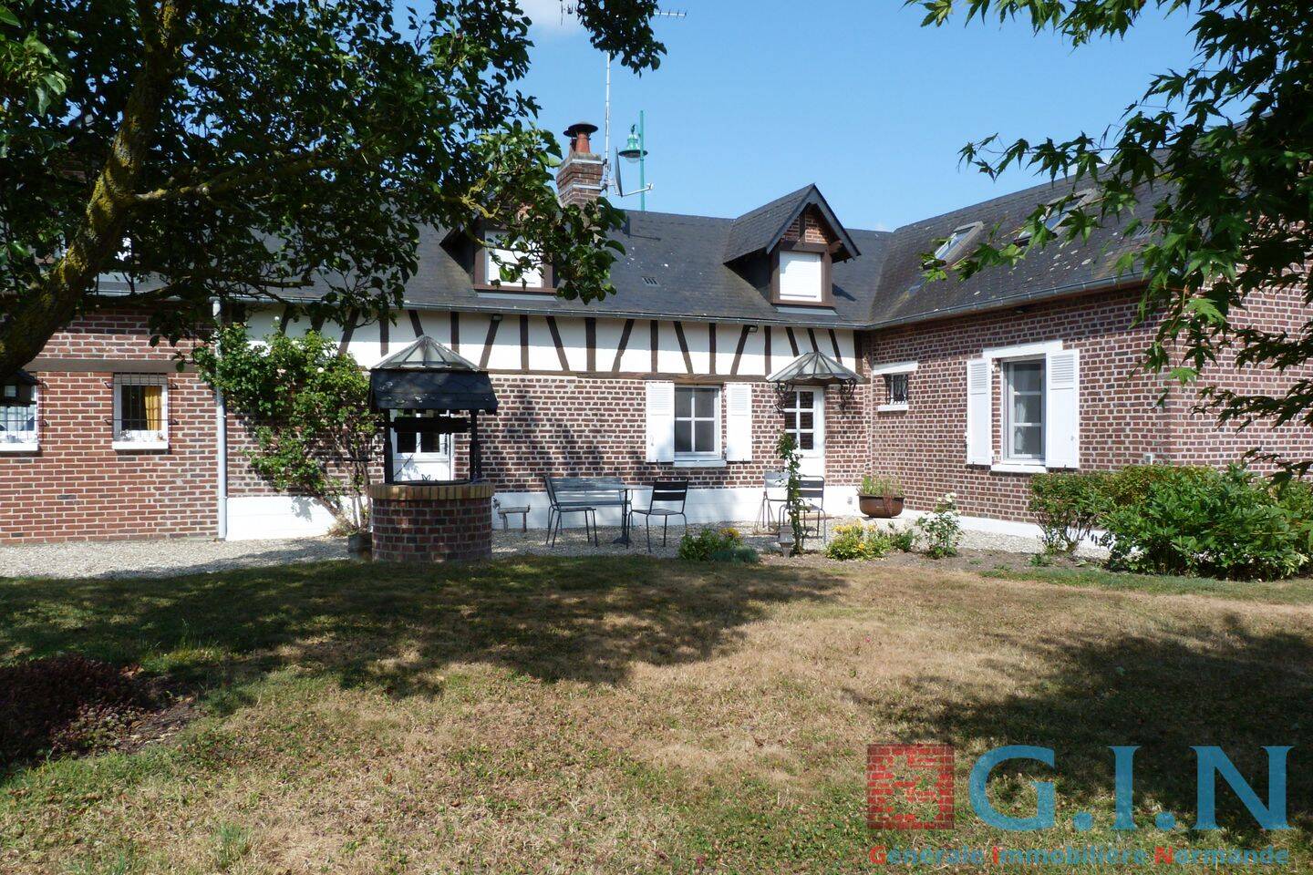Maison 9 pièces 175 m² · à Duclair · 175 m² · 364 000 €