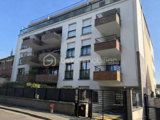 Appartement à vendre 249 000 € 3 pièces 2 chambres 61,5 m² Étage 3/4 Charles Floquet-Jacques Demolin Le Blanc-Mesnil 93150