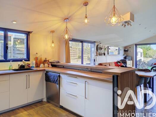 Maison à vendre 364 000 € 4 pièces 3 chambres 120 m² 858 m² de terrain Saint-Père 35430