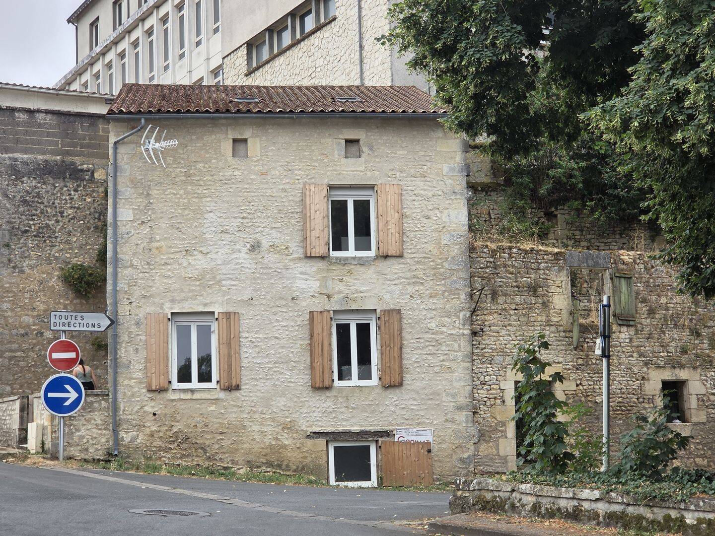Maison 3 pièces 62 m² · à Valence-en-Poitou · 62 m² · 500 €/mois