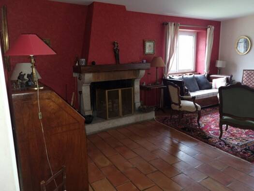 Maison à vendre 269 000 € 13 pièces 5 chambres 274 m² 2 498 m² de terrain Sillars 86320