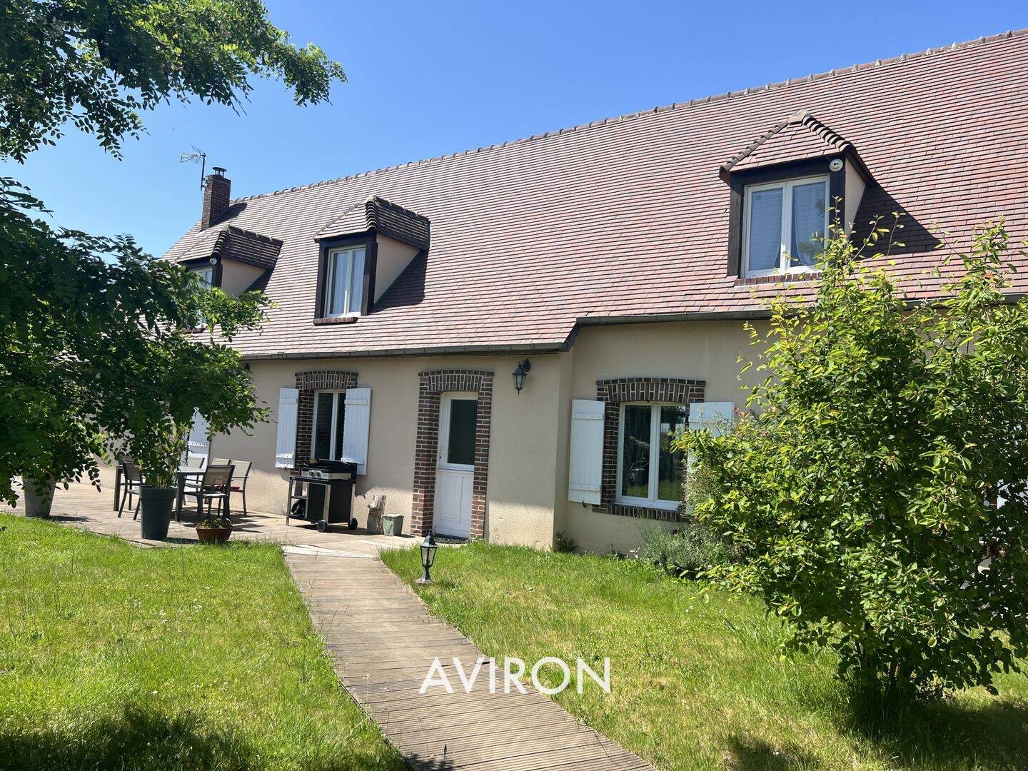 Maison 6 pièces 186 m² · à Chartres · 185,5 m² · 355 000 €