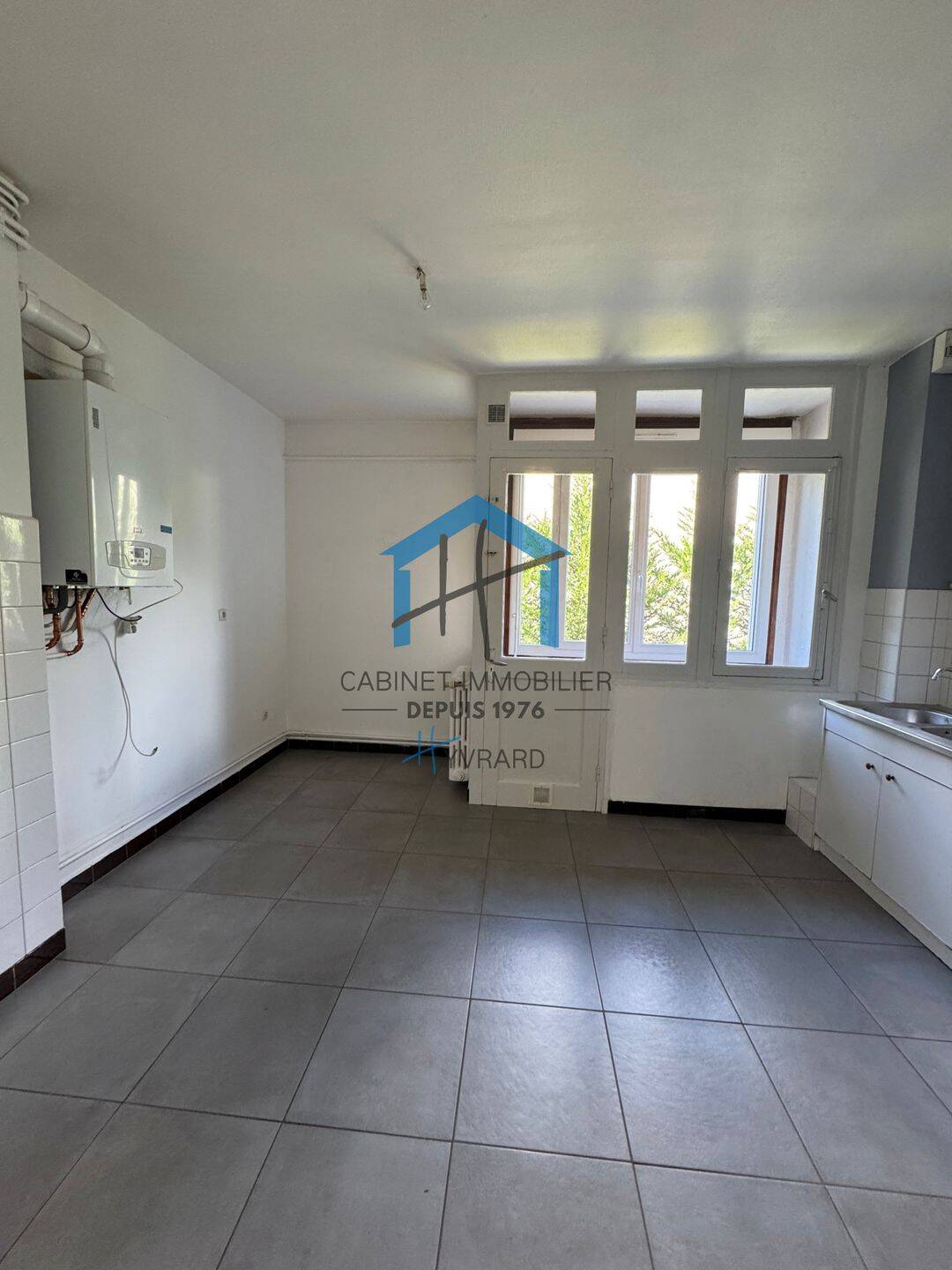 Appartement 3 pièces 80 m² · à Rive-de-Gier · 80 m² · 636 €/mois