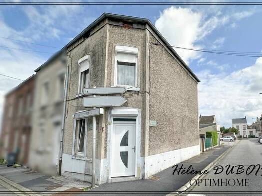 Maison à vendre 45 000 € 4 pièces 2 chambres 72 m² 142 m² de terrain Cimetiere-Eglise Hautmont 59330