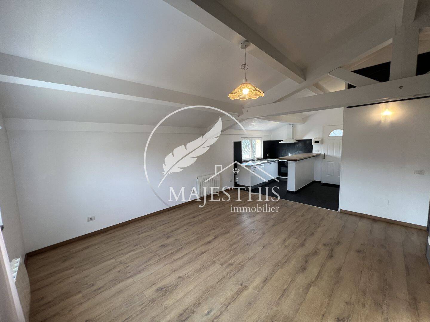 Appartement 3 pièces 64 m² · à Hyères · 63,9 m² · 1 000 €/mois
