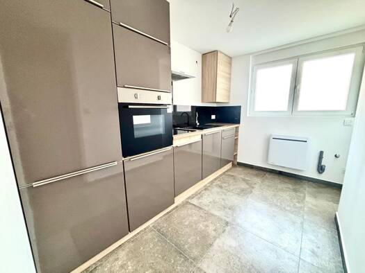 Duplex à vendre 149 000 € 4 pièces 2 chambres 59 m² Étage 2/3 Herserange 54440