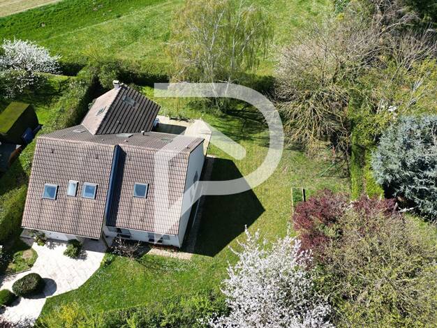 Maison à vendre 898 000 € 8 pièces 5 chambres 218 m² 930 m² de terrain Villennes-sur-Seine 78670