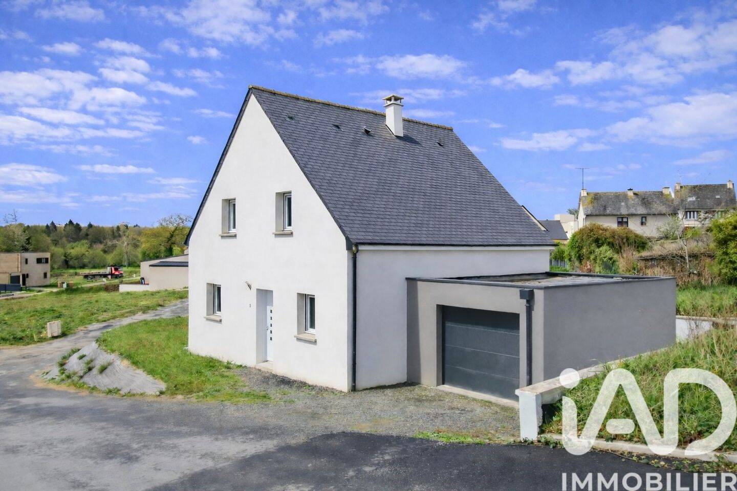 Maison 5 pièces 102 m² · à Lamballe-Armor · 102 m² · 296 000 €