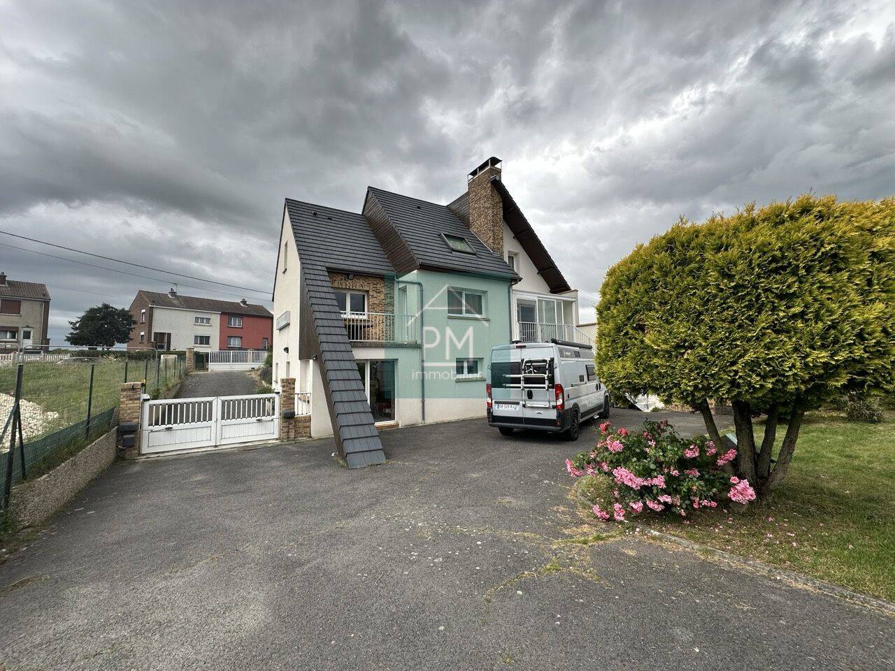 Maison 6 pièces 220 m² · à Montdidier · 220 m² · 345 000 €